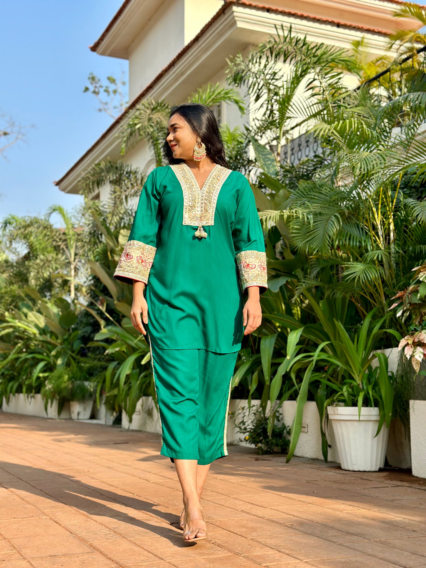 Emerald Green Embroidered Kurta Set