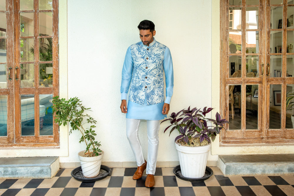 auhster Full Sleeve Solid Men Denim Jacket - Buy auhster Full Sleeve Solid Men  Denim Jacket Online at Best Prices in India | Flipkart.com