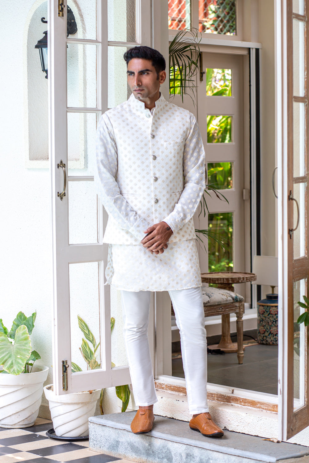 Blue Checks Ethnic Nehru Jacket and White Kurta Set for Men - VedIndia.com